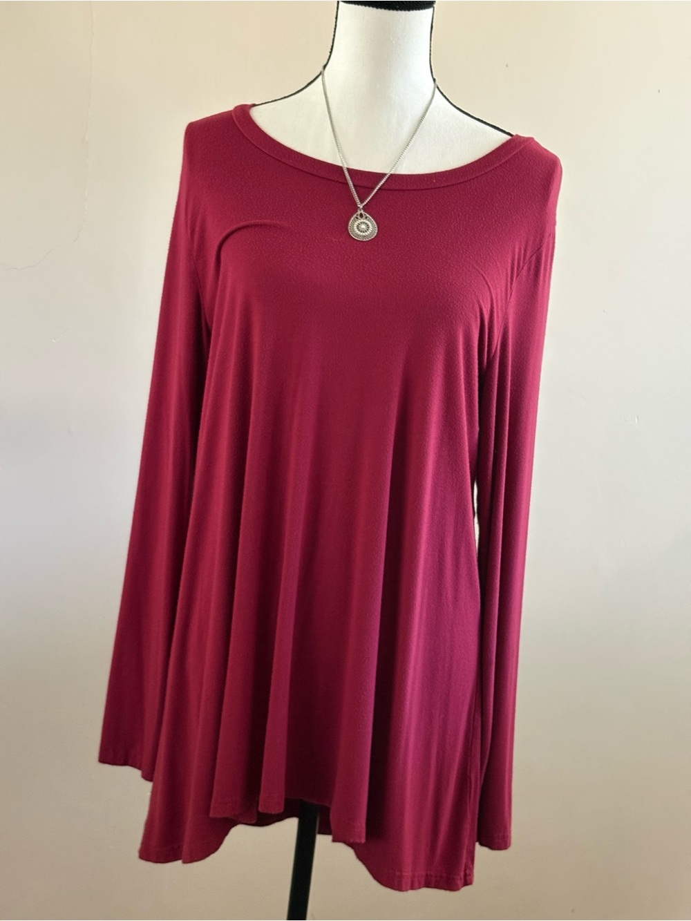 Relaxed Long-Sleeve Tunic Top in Deep Berry